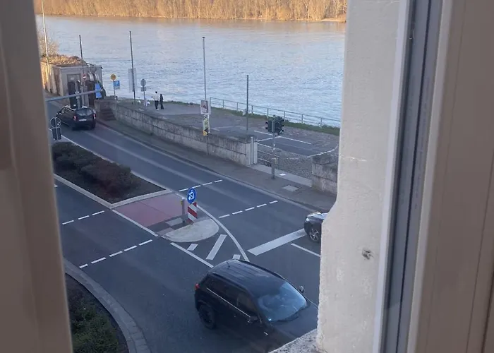 Einzelzimmer Am Rheim 尼尔斯泰恩